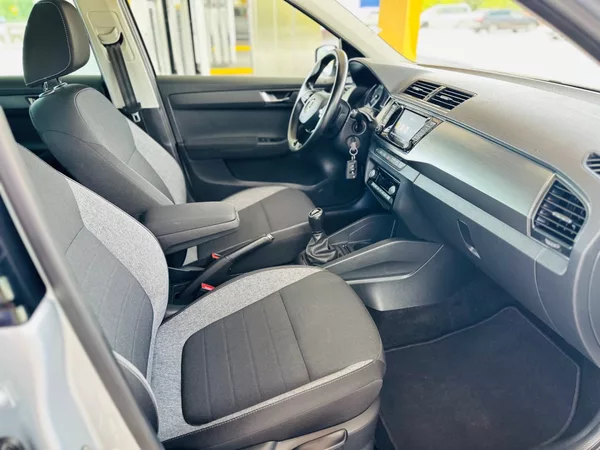 Škoda Fabia 1.0TSi STYLE+ - foto 6