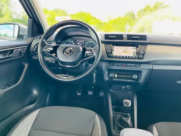 Škoda Fabia 1.0TSi STYLE+ - foto 7