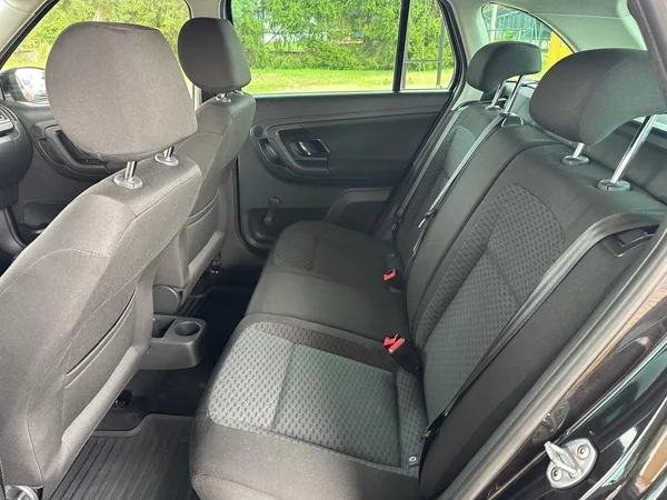 Škoda Fabia 1.2TSi KLIMA, GARANCE KM - foto 13