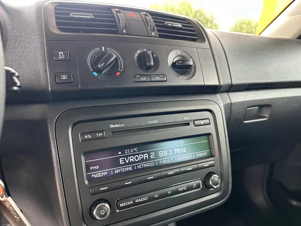 Škoda Fabia 1.2TSi KLIMA, GARANCE KM - foto 9