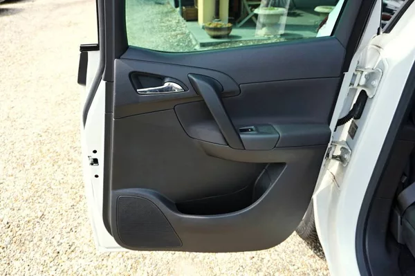 Opel Meriva ENJOY 1,4T 88 kW - foto 15