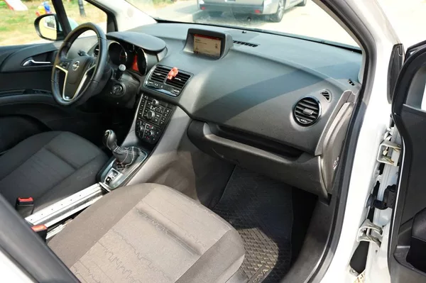 Opel Meriva ENJOY 1,4T 88 kW - foto 17