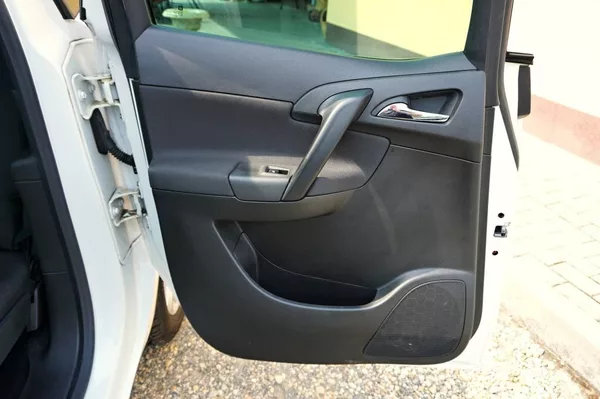 Opel Meriva ENJOY 1,4T 88 kW - foto 19