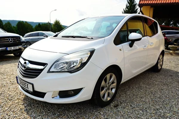 Opel Meriva ENJOY 1,4T 88 kW - foto 8