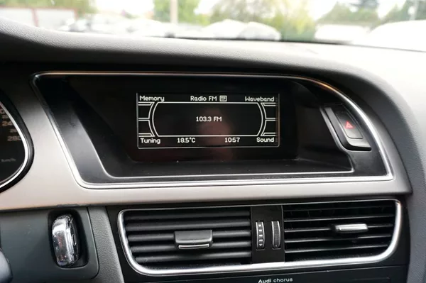 Audi A4 2,0 TDI 105 kW - foto 26