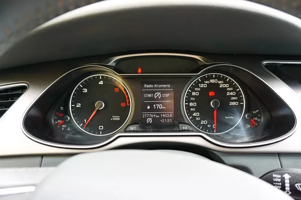Audi A4 2,0 TDI 105 kW - foto 27
