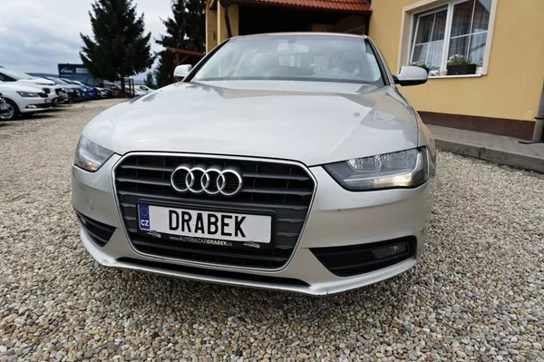 Audi A4 2,0 TDI 105 kW - foto 9