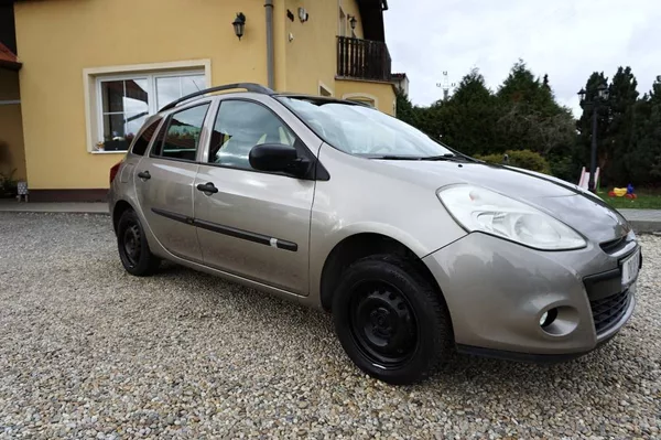Renault Clio 1,2 16V 55 kW - foto 2
