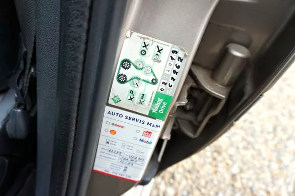 Renault Clio 1,2 16V 55 kW - foto 24