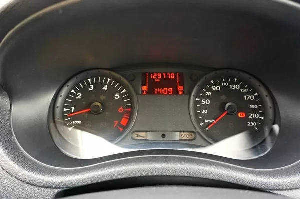 Renault Clio 1,2 16V 55 kW - foto 26