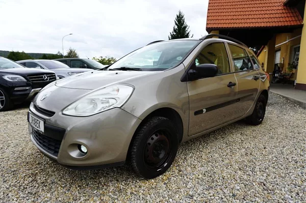 Renault Clio 1,2 16V 55 kW - foto 8