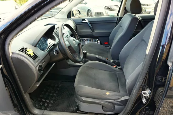 Volkswagen Polo COMFORT 1,2 HTP 44 kW - foto 22