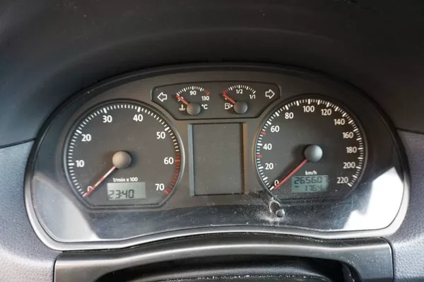 Volkswagen Polo COMFORT 1,2 HTP 44 kW - foto 24
