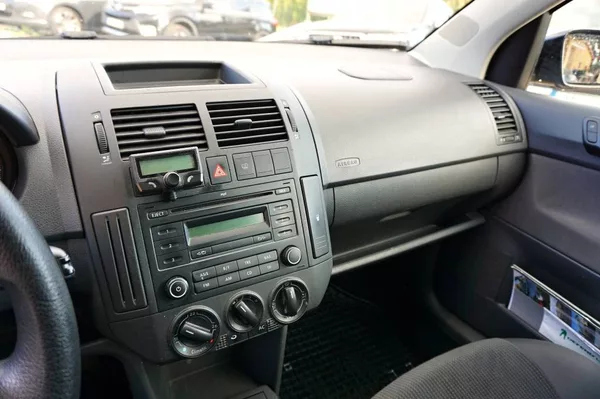 Volkswagen Polo COMFORT 1,2 HTP 44 kW - foto 27