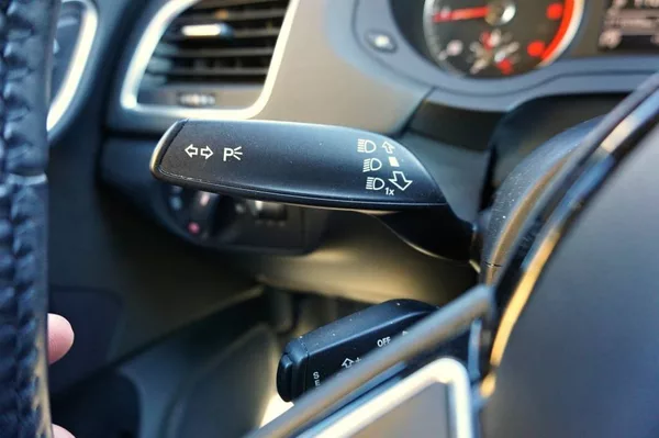Audi Q3 2,0 TDI 110 kW - foto 27