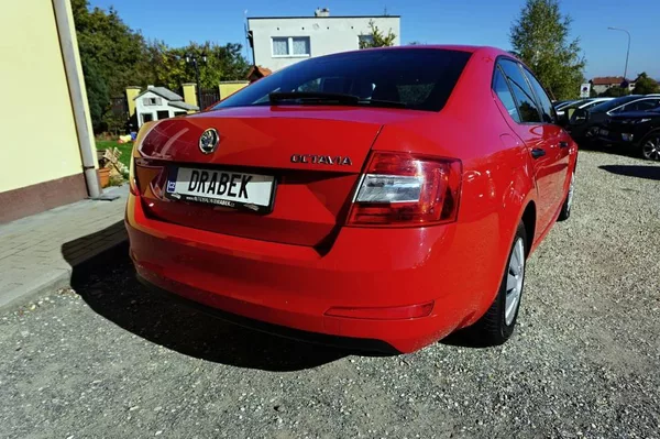 Škoda Octavia ACTIVE 1,6 TDI 66 kW - foto 5