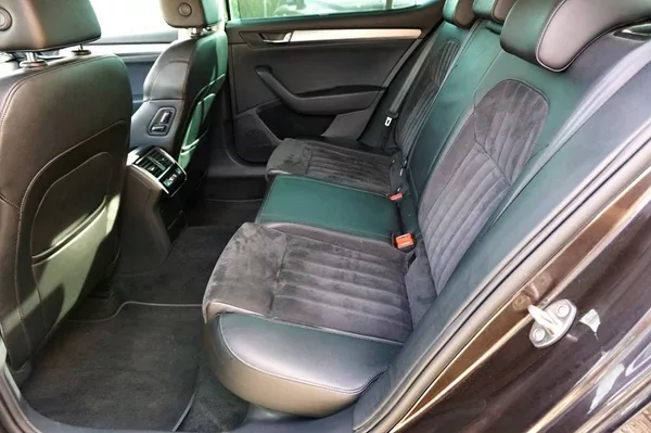 Škoda Superb STYLE PLUS 2,0 TDI 110 kW - foto 25