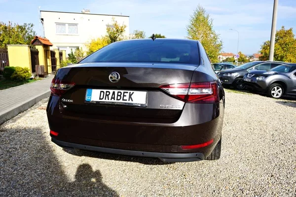 Škoda Superb STYLE PLUS 2,0 TDI 110 kW - foto 5