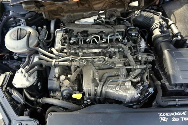 Škoda Superb STYLE PLUS 2,0 TDI 110 kW - foto 53