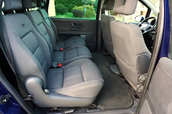 Volkswagen Sharan 2,0 TDI 103 kW - foto 19