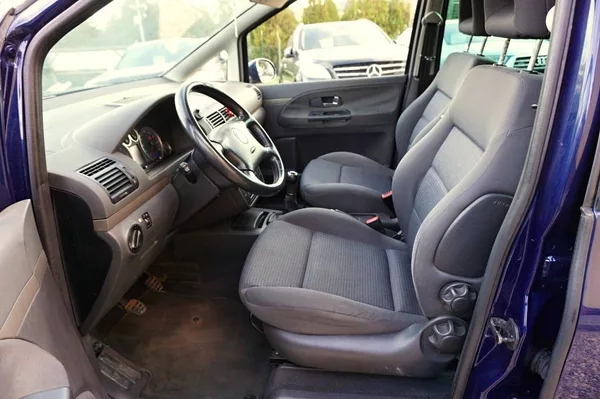Volkswagen Sharan 2,0 TDI 103 kW - foto 27