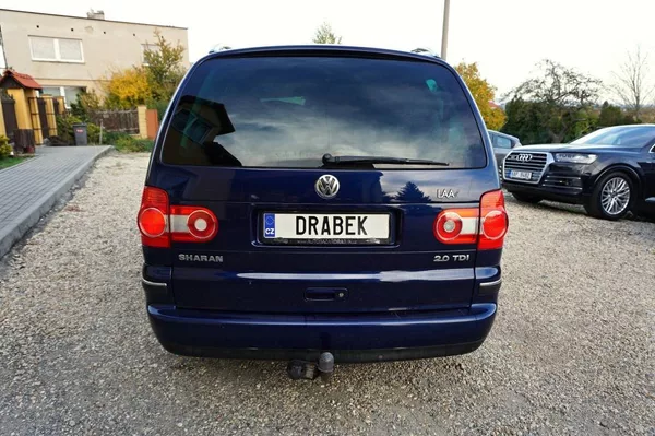 Volkswagen Sharan 2,0 TDI 103 kW - foto 6