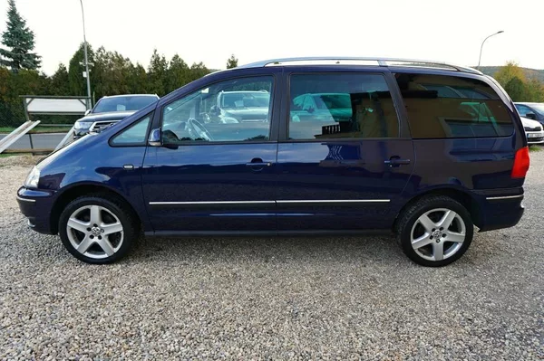 Volkswagen Sharan 2,0 TDI 103 kW - foto 8