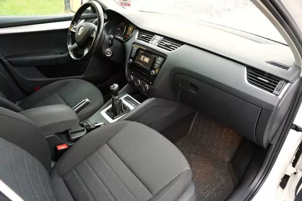 Škoda Octavia STYLE 2,0 TDI 110 kW - foto 16