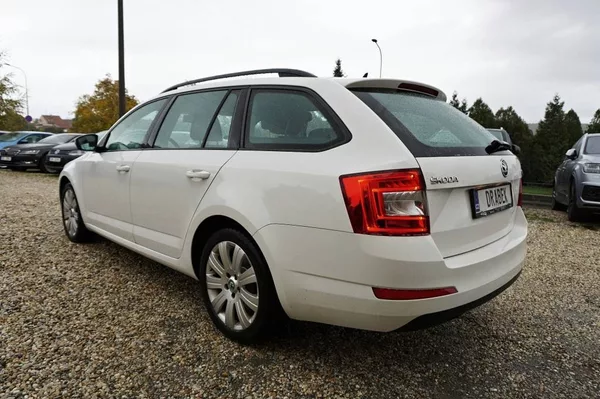 Škoda Octavia STYLE 2,0 TDI 110 kW - foto 6
