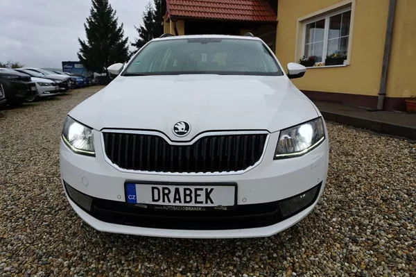 Škoda Octavia STYLE 2,0 TDI 110 kW - foto 9