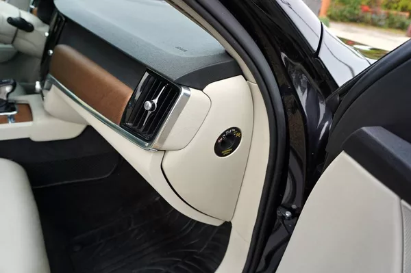 Volvo V90 INSCRIPTION POLESTAR 2,0 D5 17 - foto 13