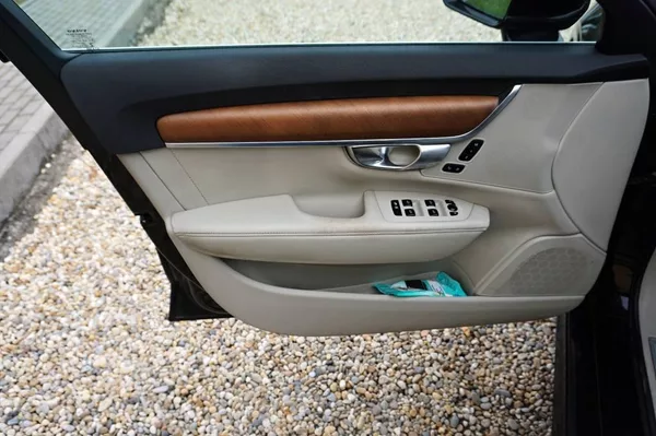 Volvo V90 INSCRIPTION POLESTAR 2,0 D5 17 - foto 28