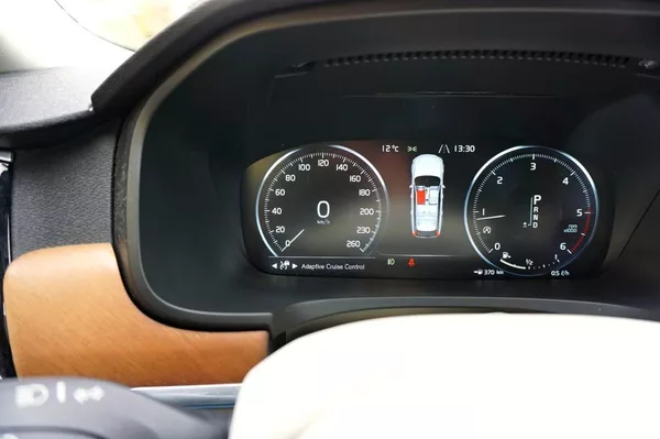 Volvo V90 INSCRIPTION POLESTAR 2,0 D5 17 - foto 42