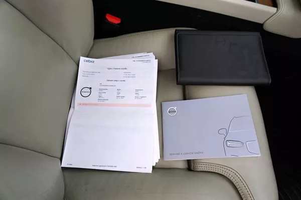 Volvo V90 INSCRIPTION POLESTAR 2,0 D5 17 - foto 46