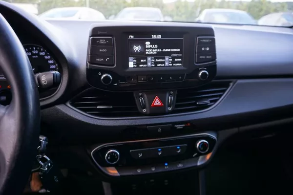 Hyundai I30 1,6 CRDI - foto 35
