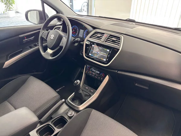 Suzuki SX4 S-Cross Comfort+ 4x4 Navigace /Xenony - foto 28