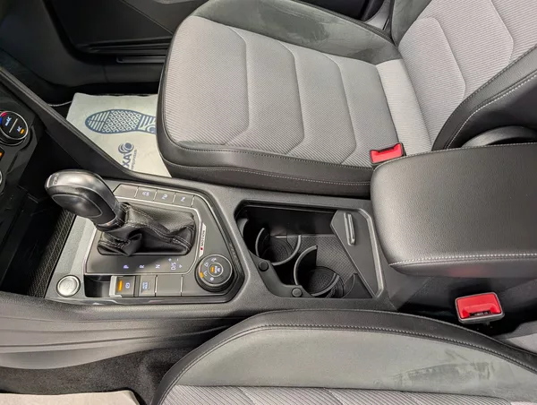 Volkswagen Tiguan 2.0 TDI 4X4 R-LINE - foto 22