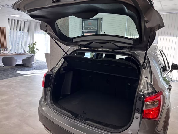 Suzuki SX4 S-Cross Comfort+ 4x4 Navigace /Xenony - foto 21