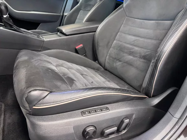 Škoda Superb Scout 4X4 2.0 TDI 147kw - foto 12