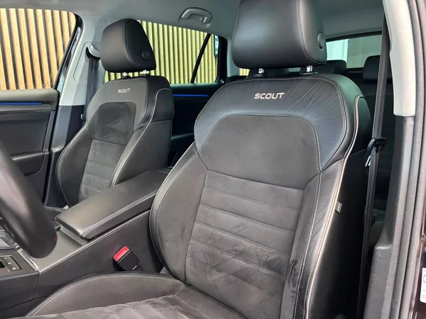 Škoda Superb Scout 4X4 2.0 TDI 147kw - foto 13