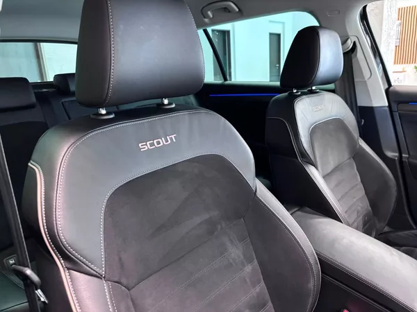 Škoda Superb Scout 4X4 2.0 TDI 147kw - foto 27