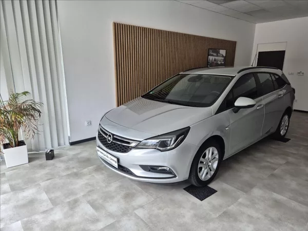 Opel Astra CDTi 81kW Excite ST - foto 2