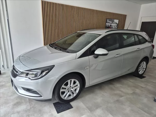 Opel Astra CDTi 81kW Excite ST - foto 3