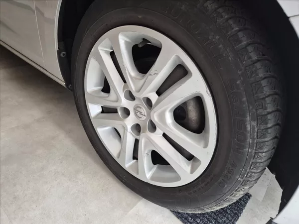 Opel Astra CDTi 81kW Excite ST - foto 8
