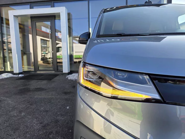 Volkswagen Multivan 2.0 TDI DSG BULLI - foto 12