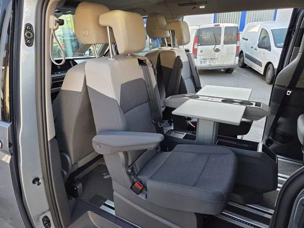Volkswagen Multivan 2.0 TDI DSG BULLI - foto 37