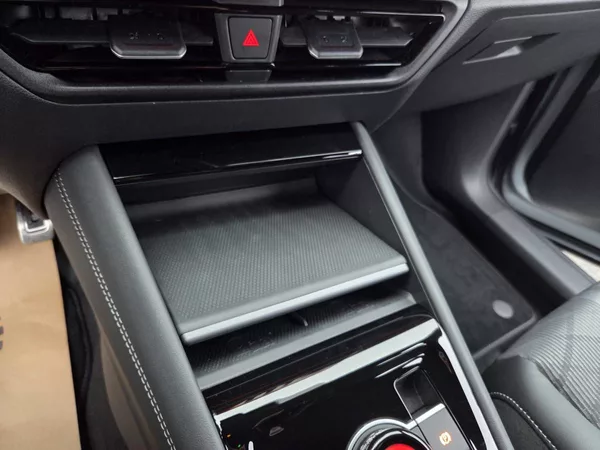 Volkswagen Tayron R-line 2.0 TDI 142 kW 4M DSG 7 - foto 37