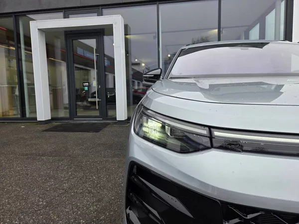 Volkswagen Tayron R-line 2.0 TDI 142 kW 4M DSG 7 - foto 5