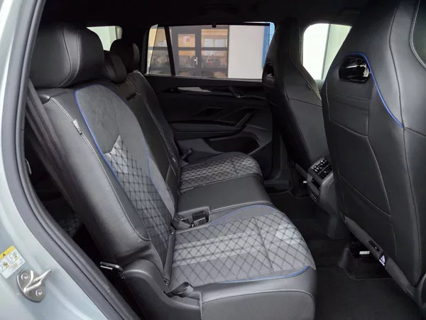 Volkswagen Tayron R-line 2.0 TDI 142 kW 4M DSG 7 - foto 57