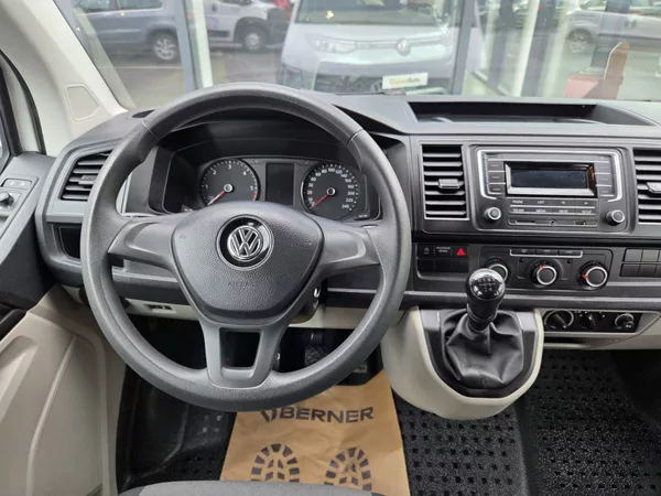 Volkswagen Transporter 2.0 TDI 9 míst - foto 10